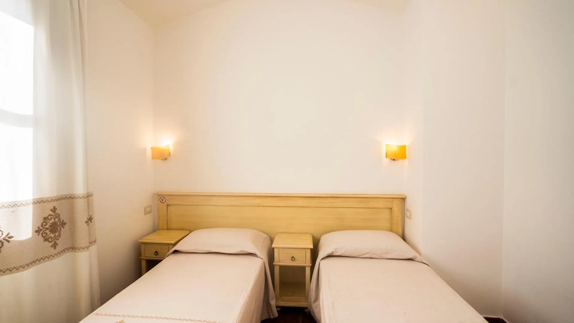 Borgo Degli Ulivi Aparthotel Arbatax