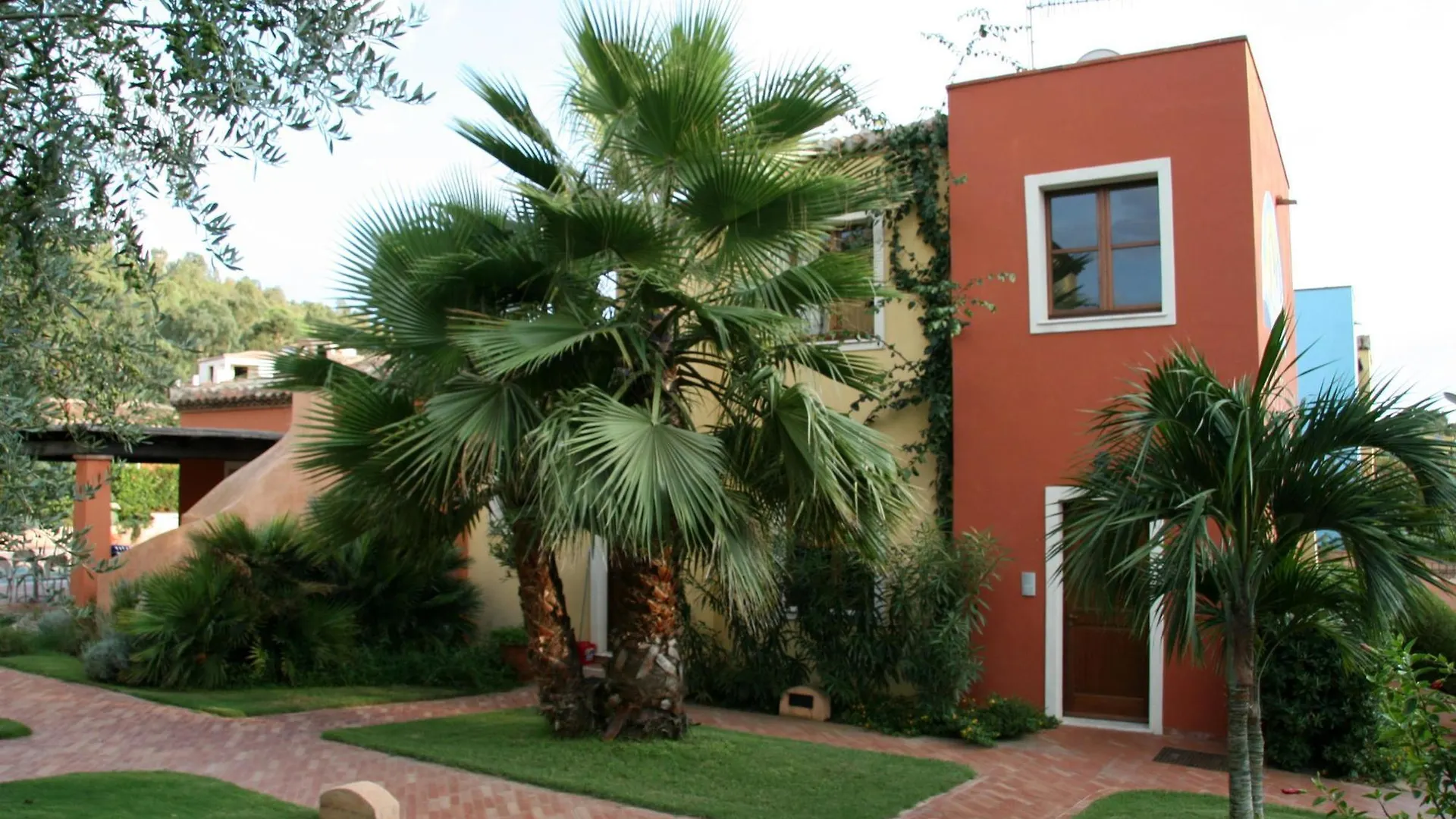 Borgo Degli Ulivi Aparthotel Arbatax Italy