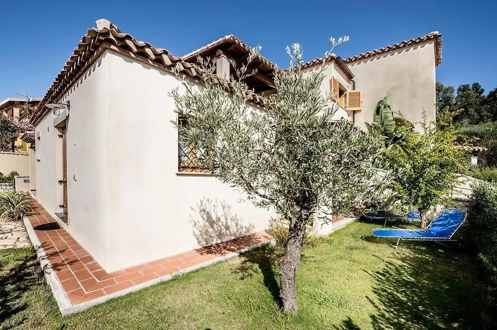 Borgo Degli Ulivi Aparthotel Arbatax 3*,